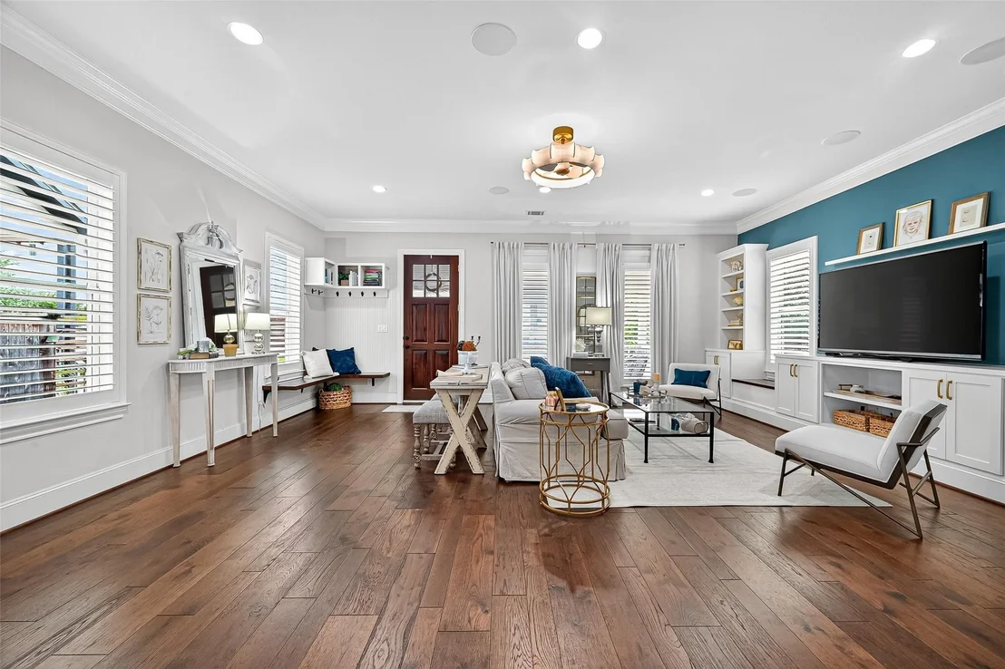 Photo of 8729 Oak Kolbe Lane