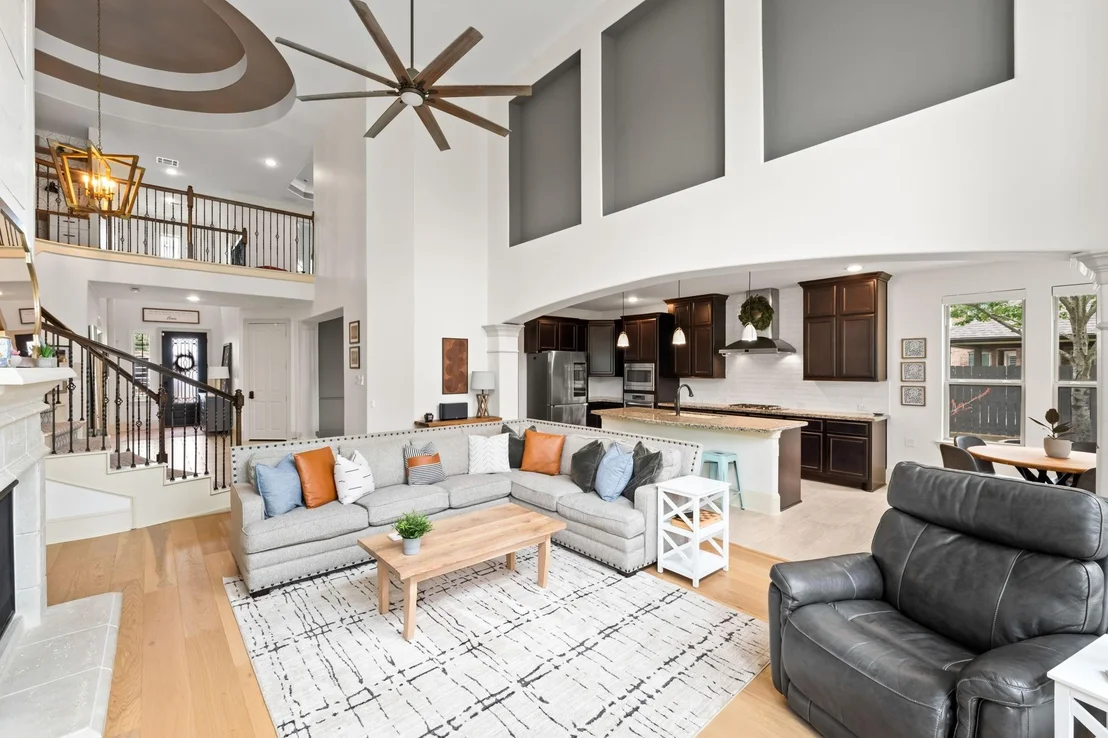 Photo of 17203 Inghram Lane