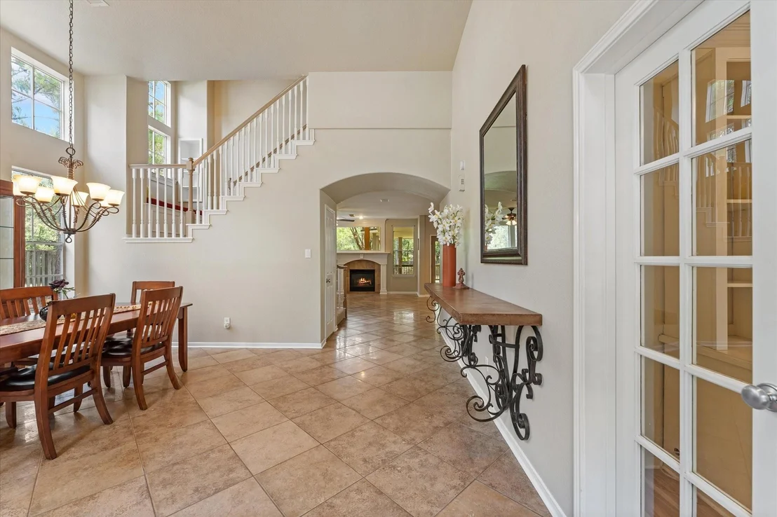 Photo of 10 Seneca Place