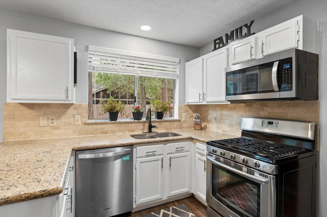 Photo of 94 Rockridge Drive