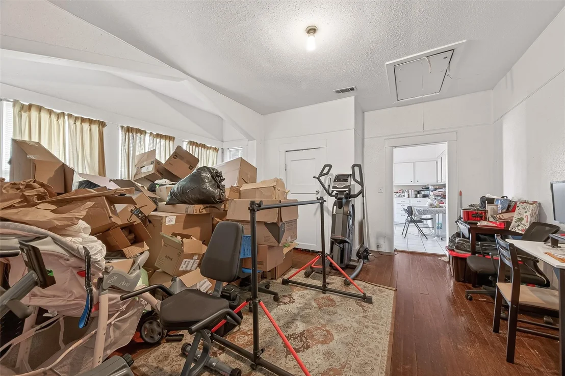 Photo of 1110 Mathis Street