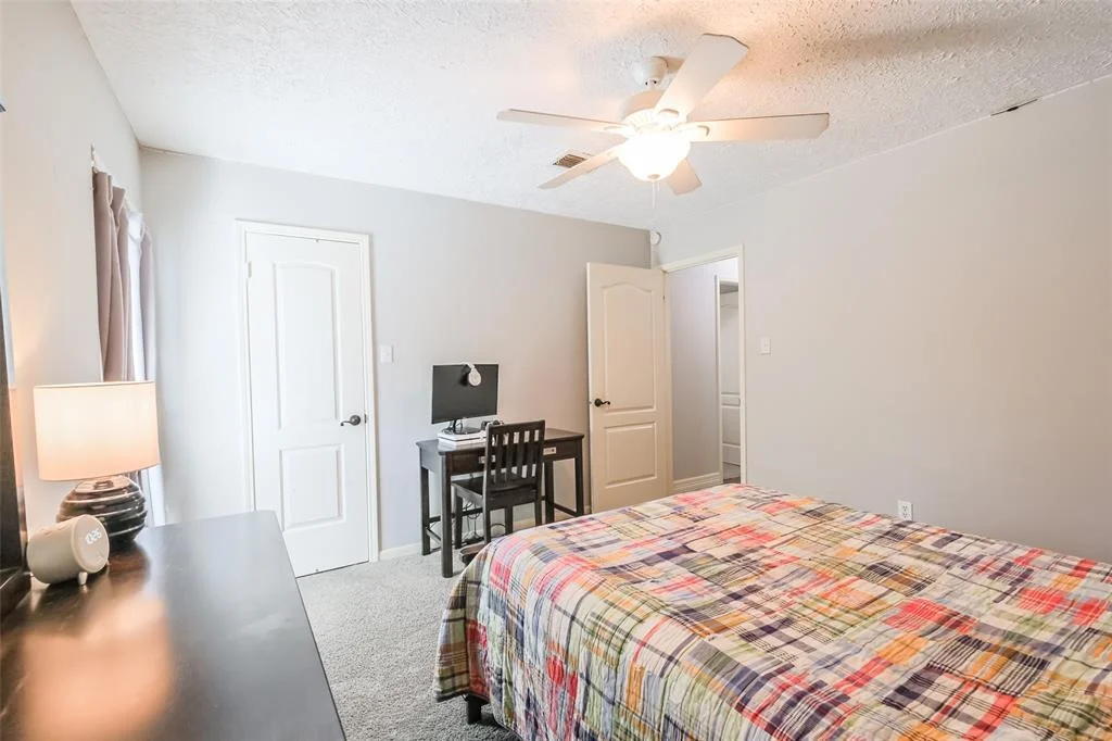 Photo of 21602 Park Downe Lane