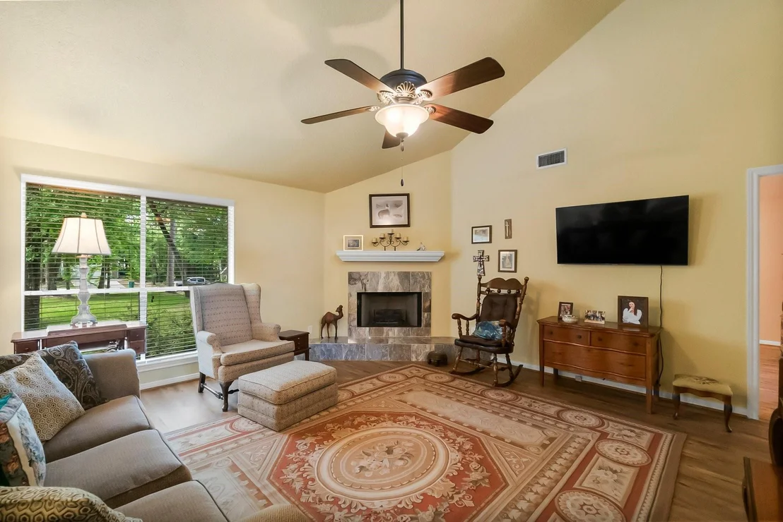 Photo of 292 Apple Valley Drive