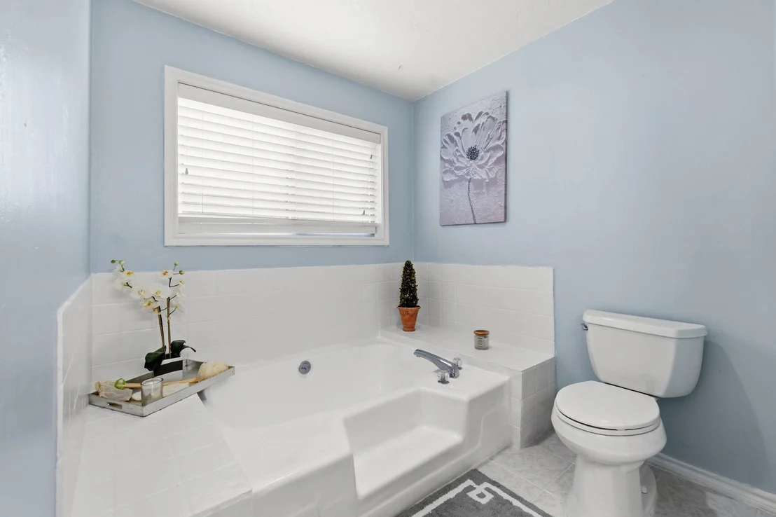 Photo of 222 Laura Lane