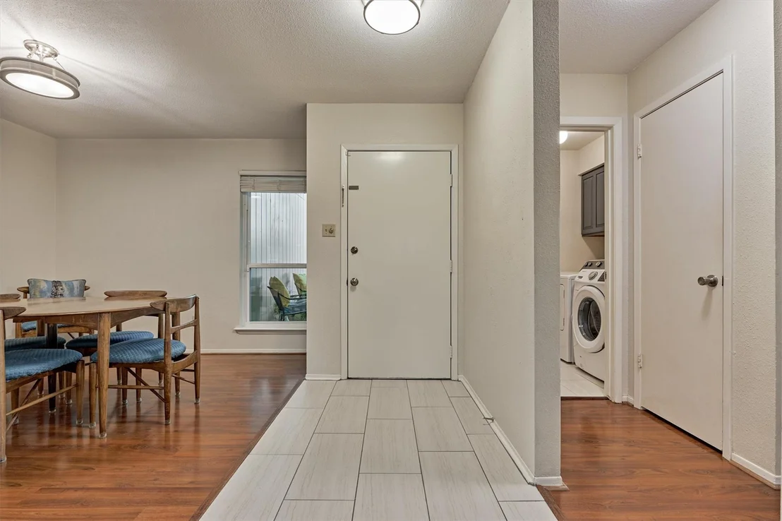 Photo of 2 Rock Pine Court