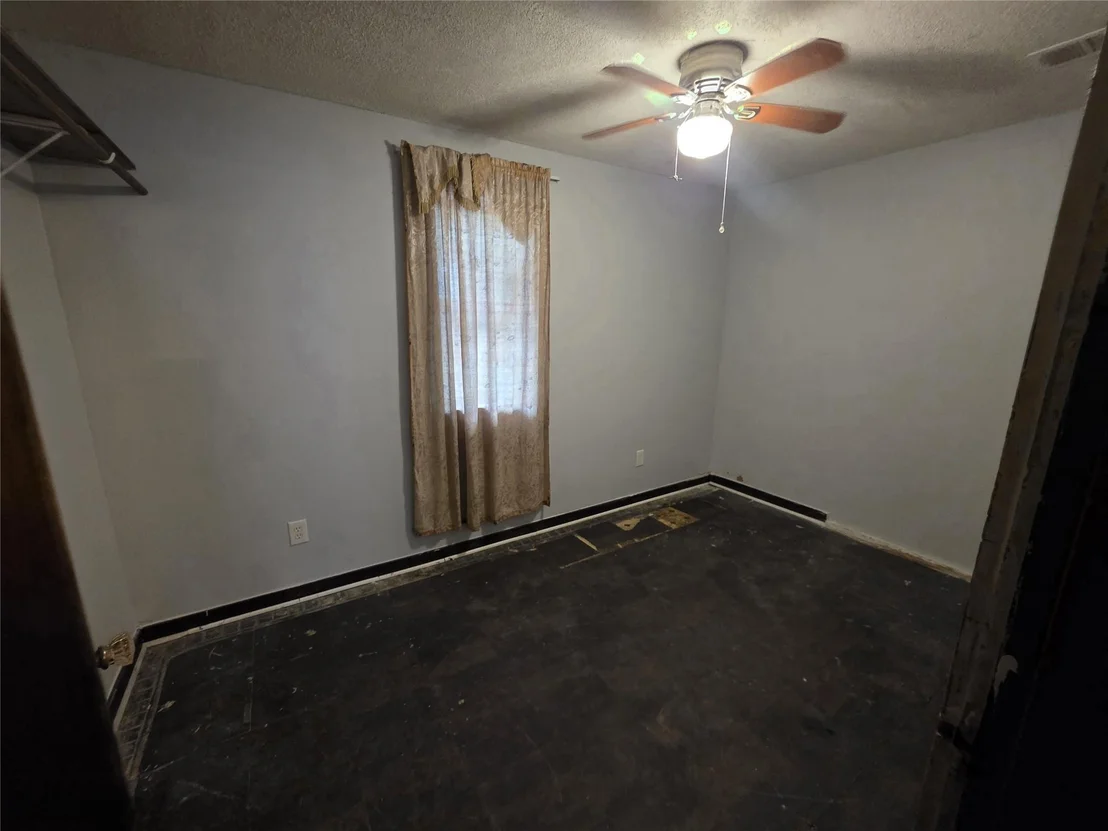 Photo of 8226 Barkley Street