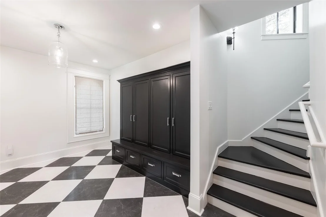 Photo of 25 Woodsborough Circle