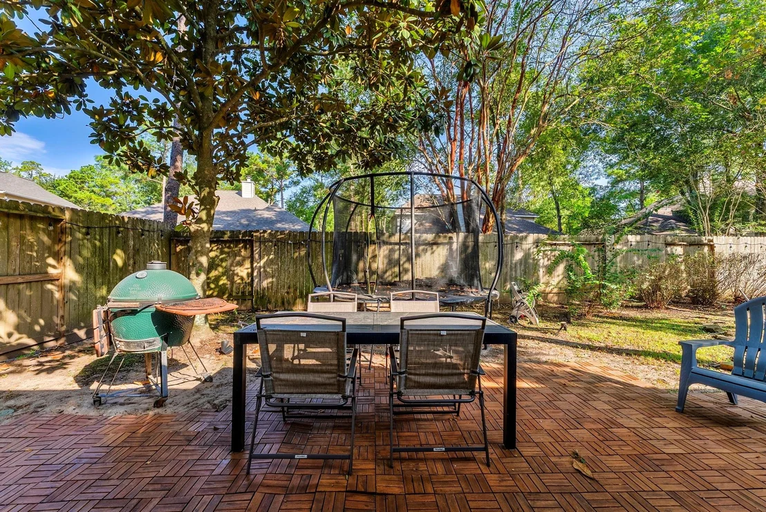 Photo of 31 Canoe Birch Place