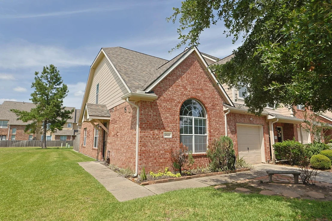 Photo of 10620 Primo Place
