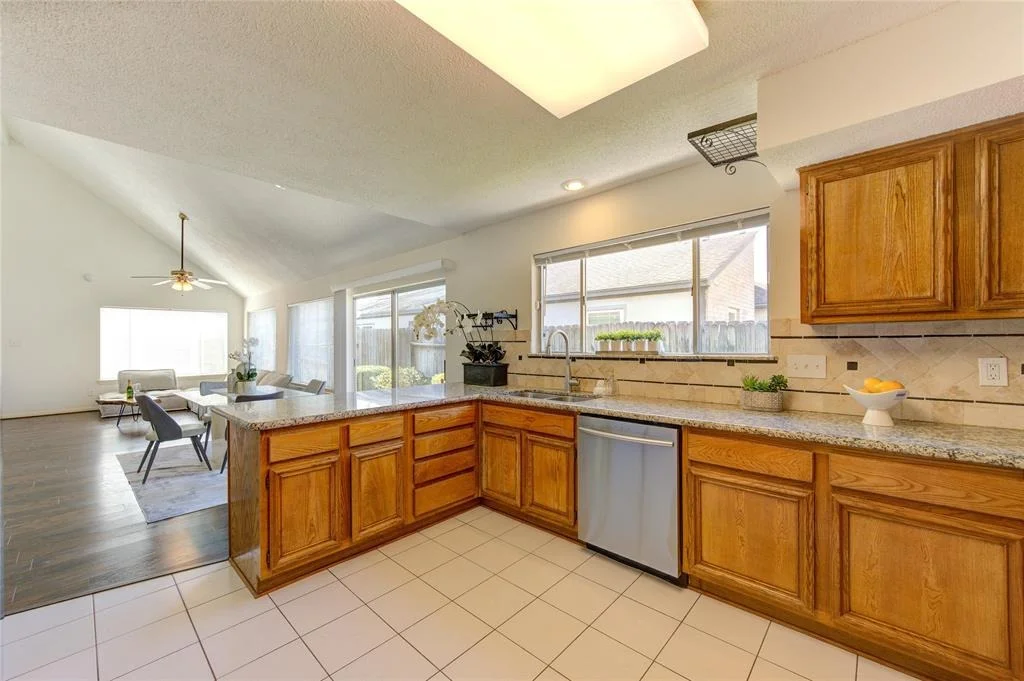 Photo of 1522 Beaconshire Road