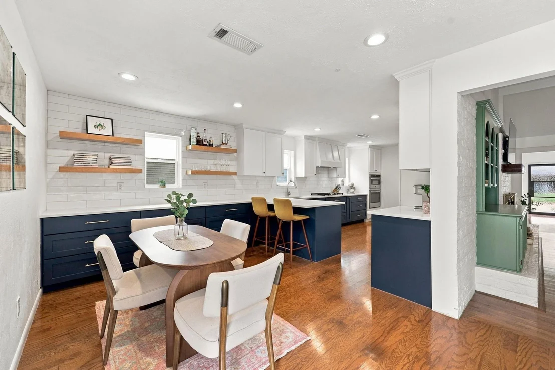 Photo of 11307 Valley Spring Drive