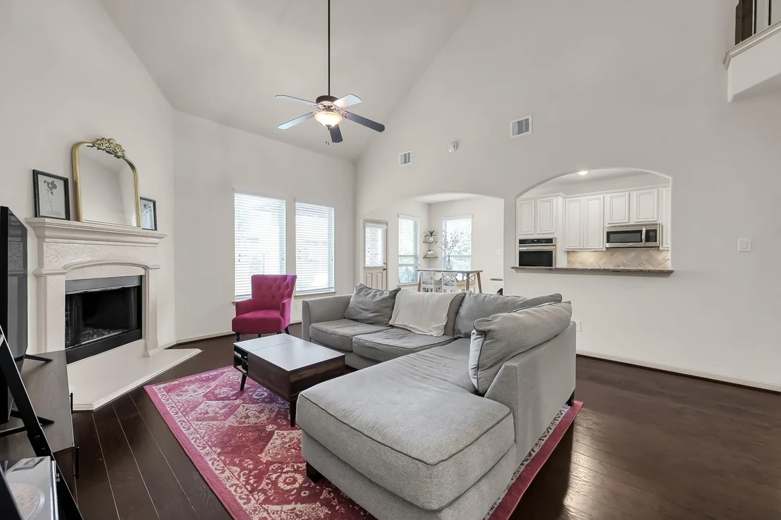 Photo of 19423 Sanctuary Robin Lane