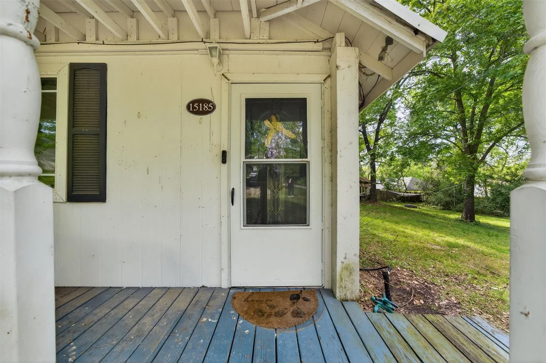 Photo of 15185 Travis Lane
