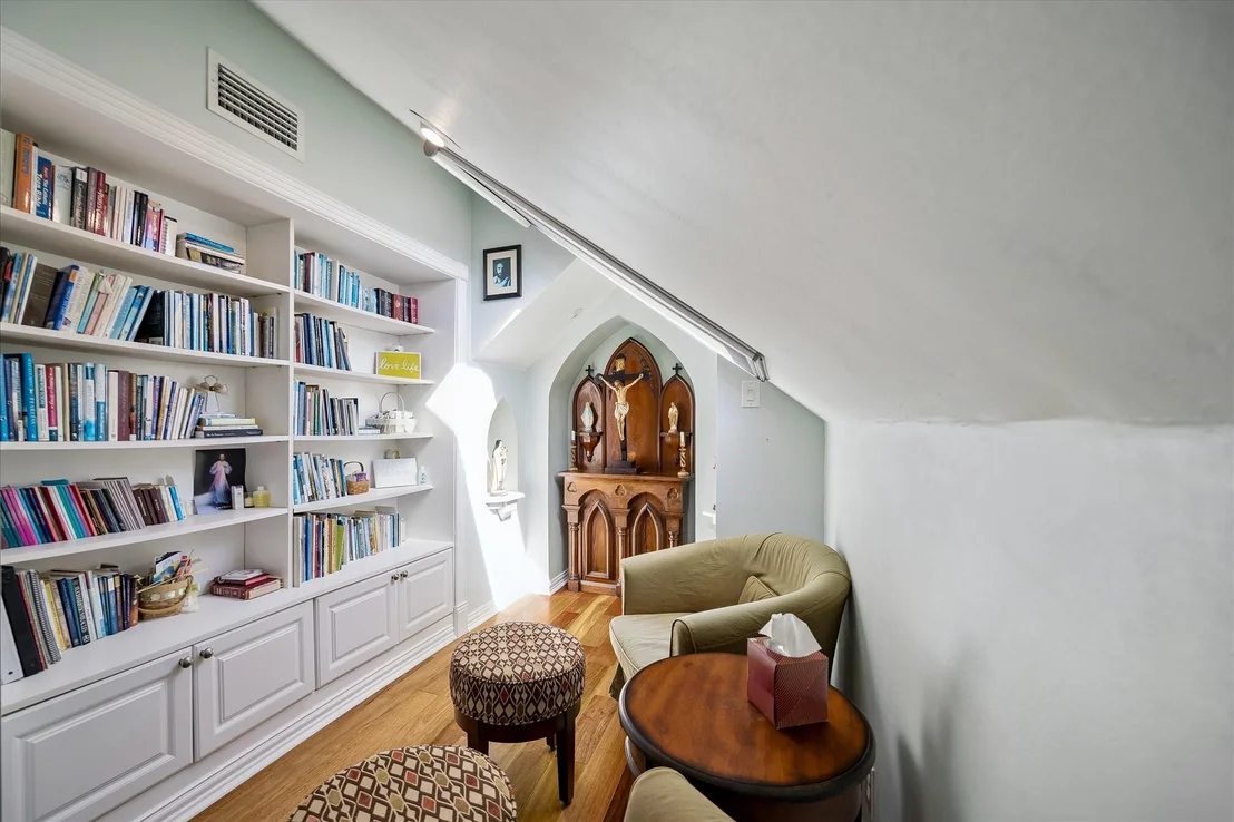 Photo of 22203 Merabrook Drive