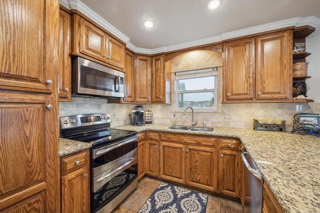 Photo of 1735 Diamond Head Drive