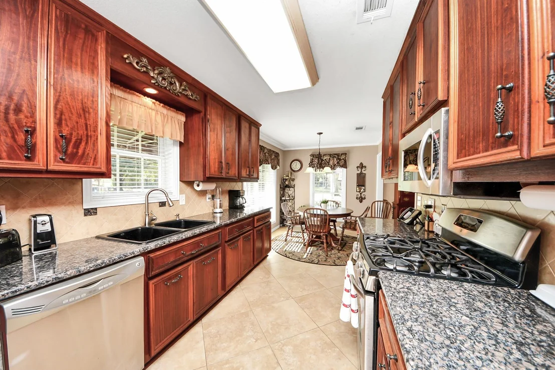 Photo of 15810 Merle Road
