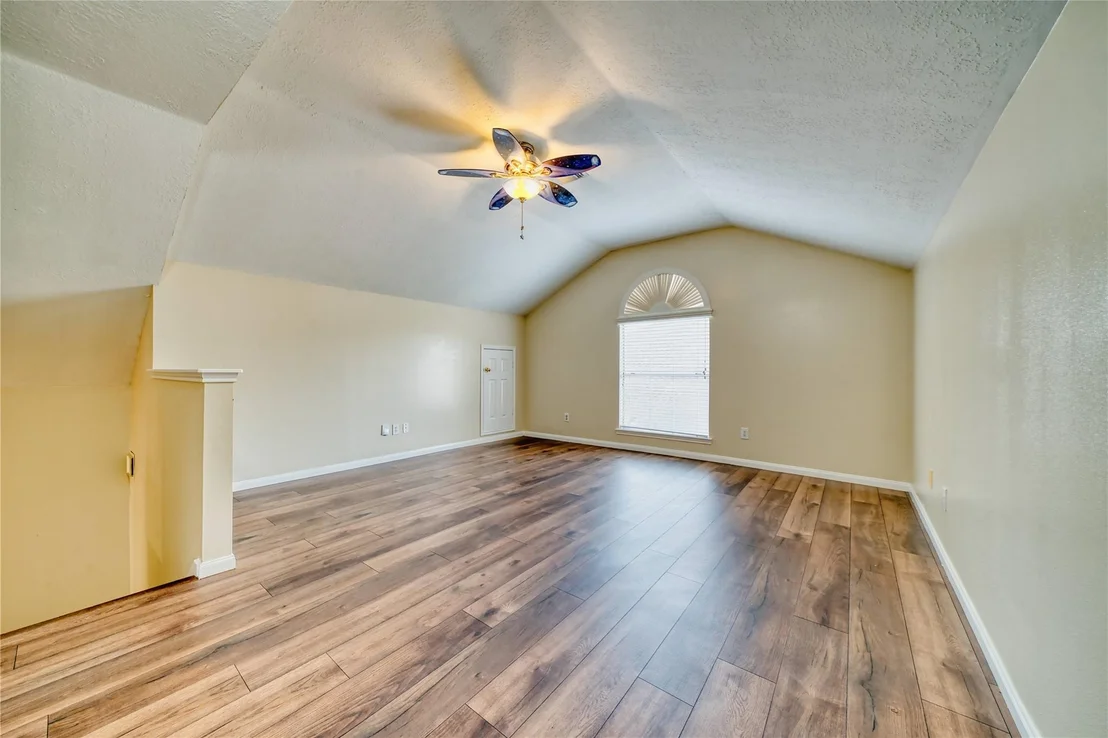 Photo of 8942 Norham Drive