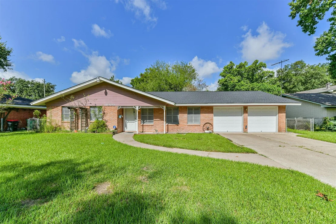 Photo of 1904 Amy Drive