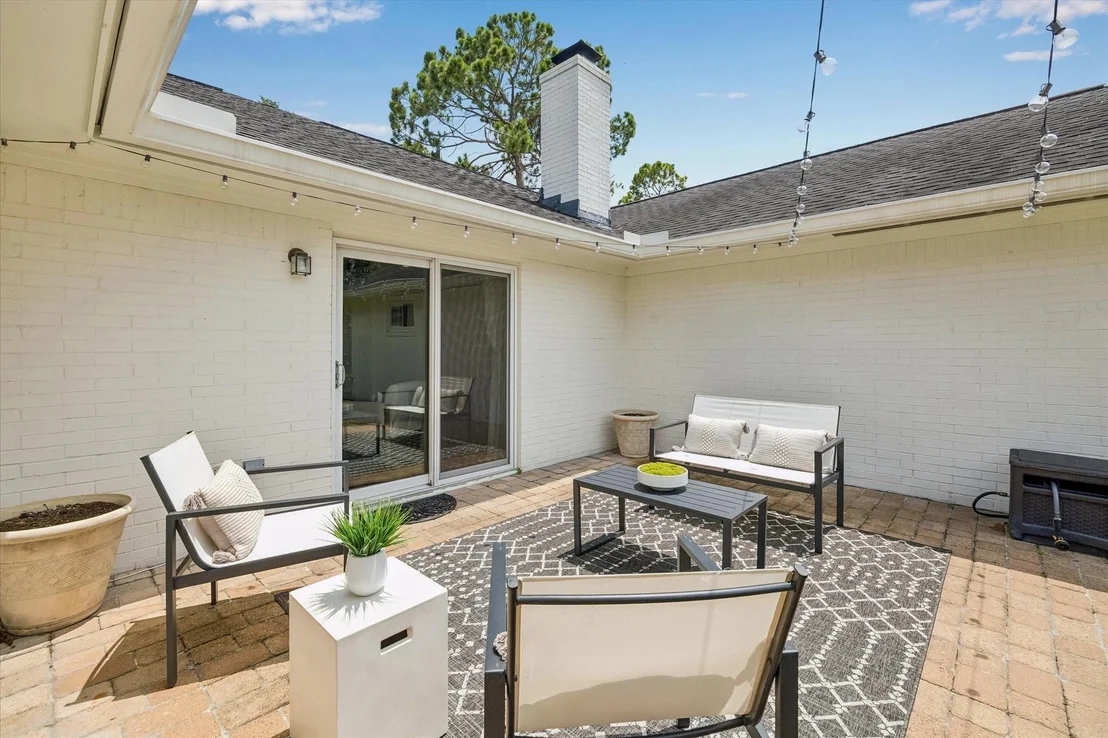 Photo of 2315 Elmgate Drive