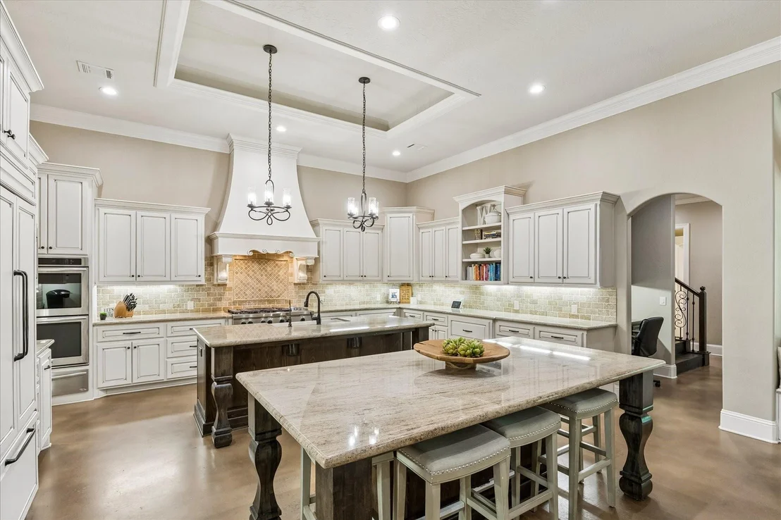 Photo of 28203 Meadow Forest