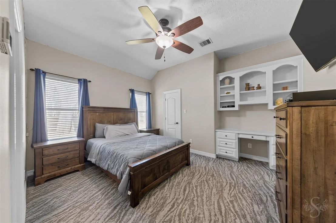 Photo of 3635 River Bend Drive
