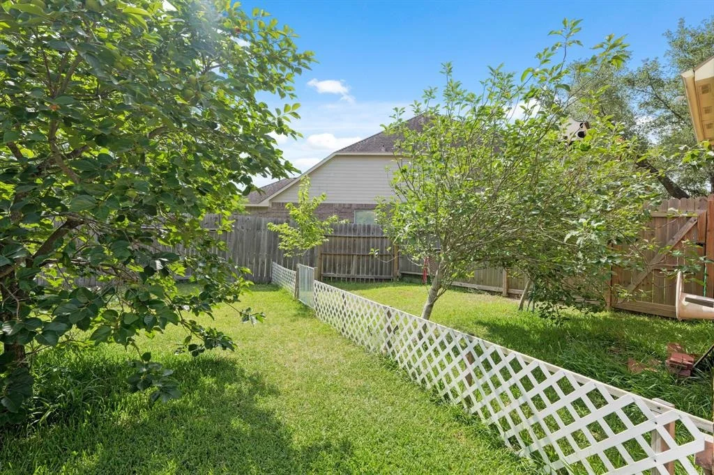 Photo of 6426 Savannah Pines Drive