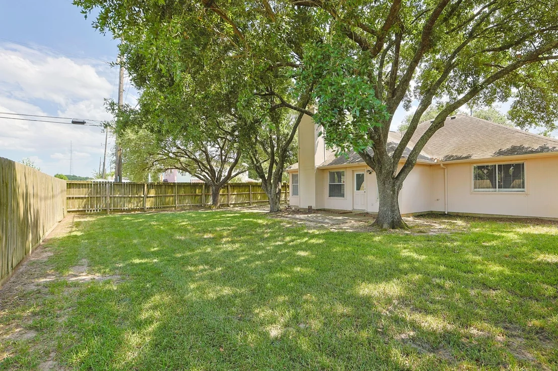 Photo of 18202 Almonte Lane
