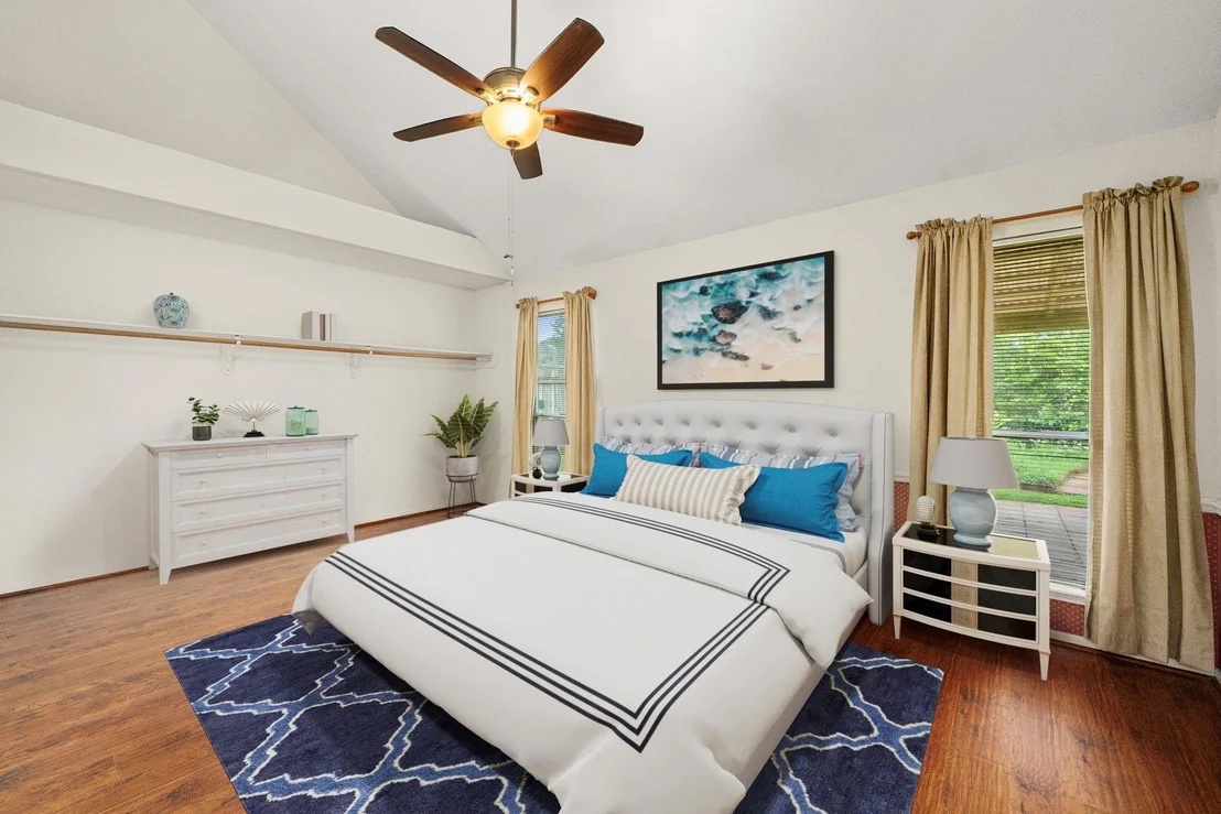 Photo of 902 Mesa Terrace Drive
