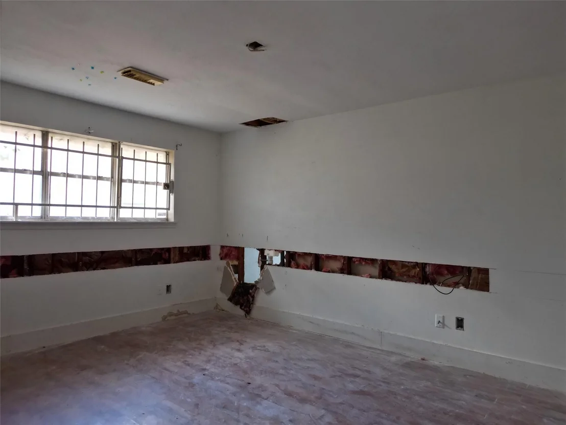 Photo of 10203 Heather Hill Drive