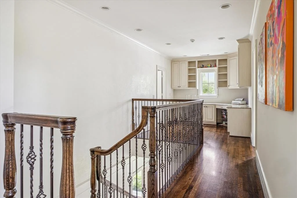 Photo of 4010 Overbrook Lane