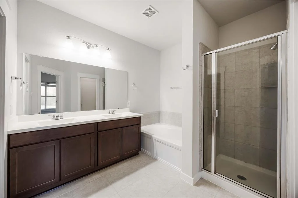 Photo of 2726 Little Caney Way