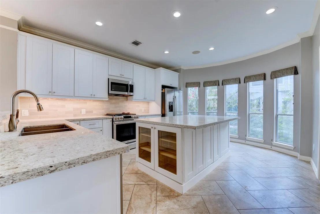 Photo of Unit D at 34 Waugh Drive