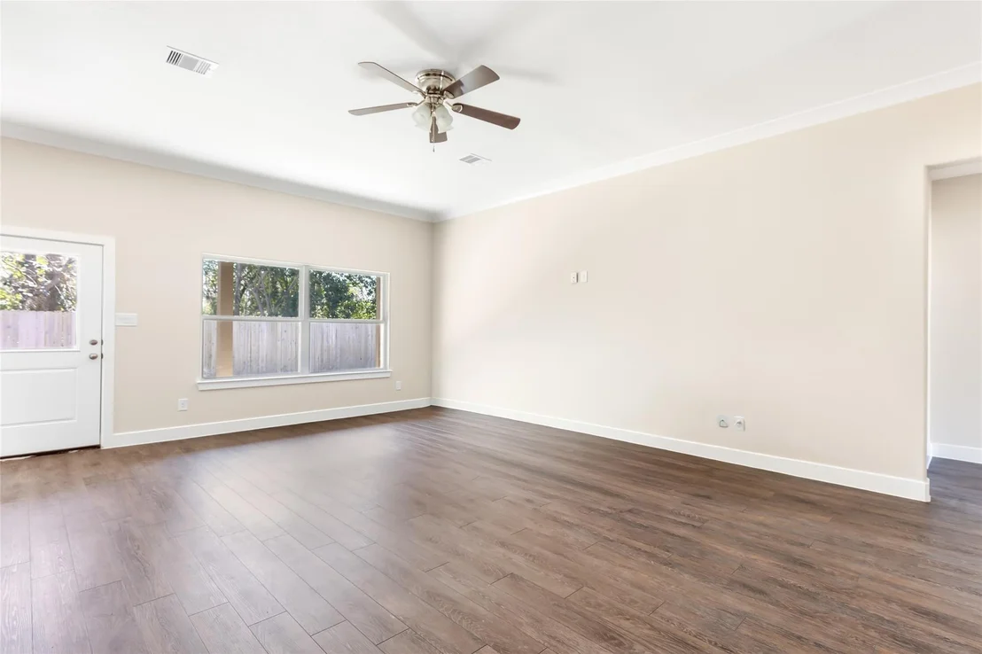 Photo of 426 Pebble Drive