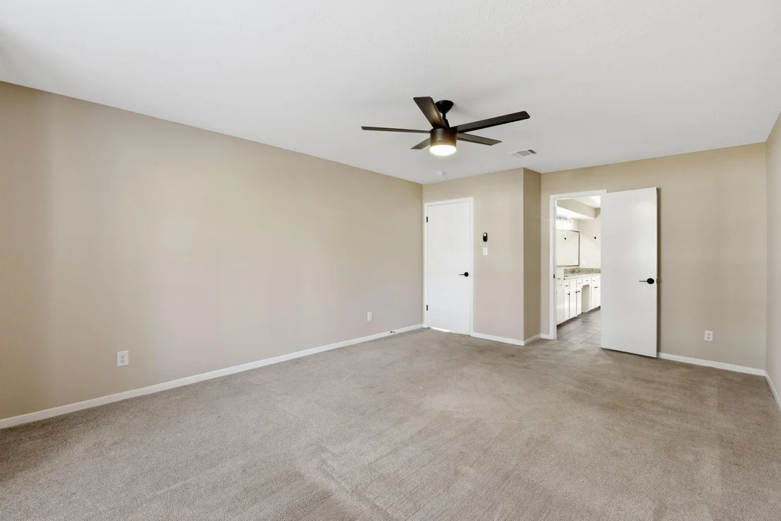 Photo of 426 Pine Manor Drive