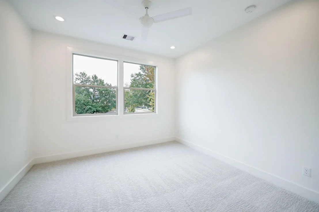 Photo of 2031 Saxon Drive