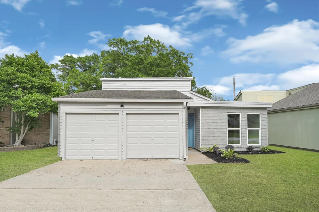 Photo of 2106 Peppermill Road