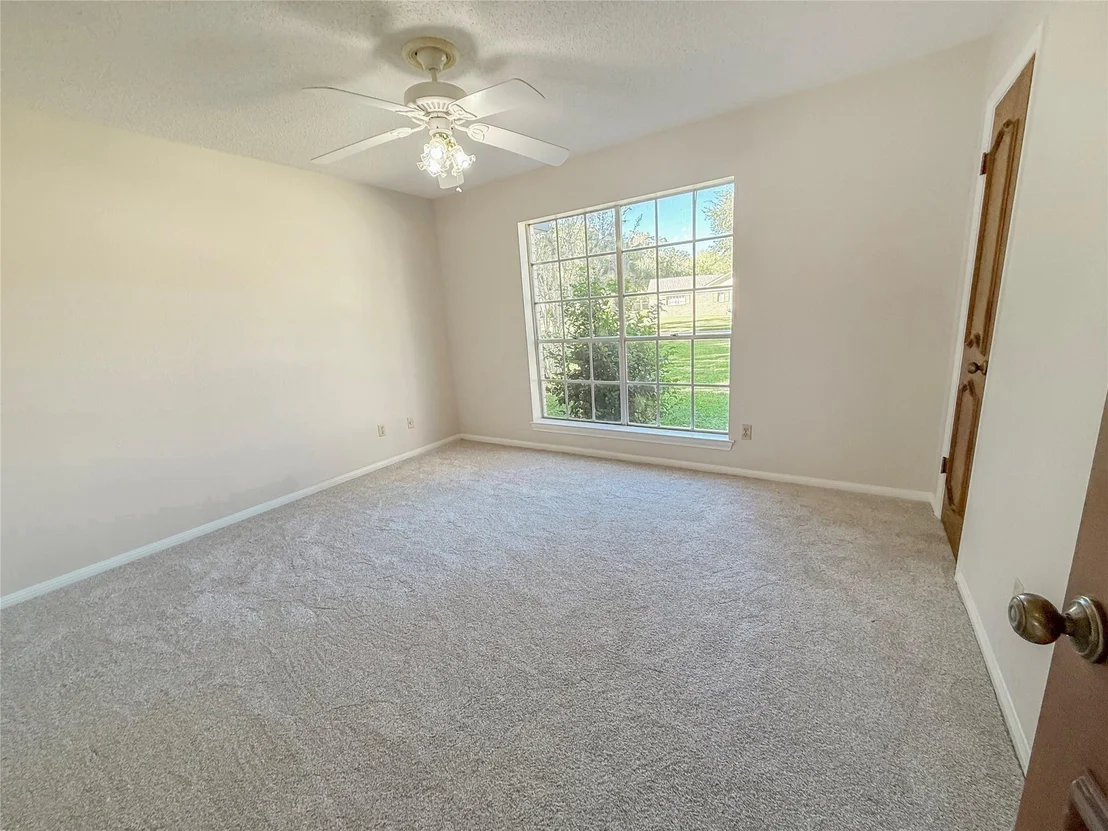 Photo of 104 Iris Street