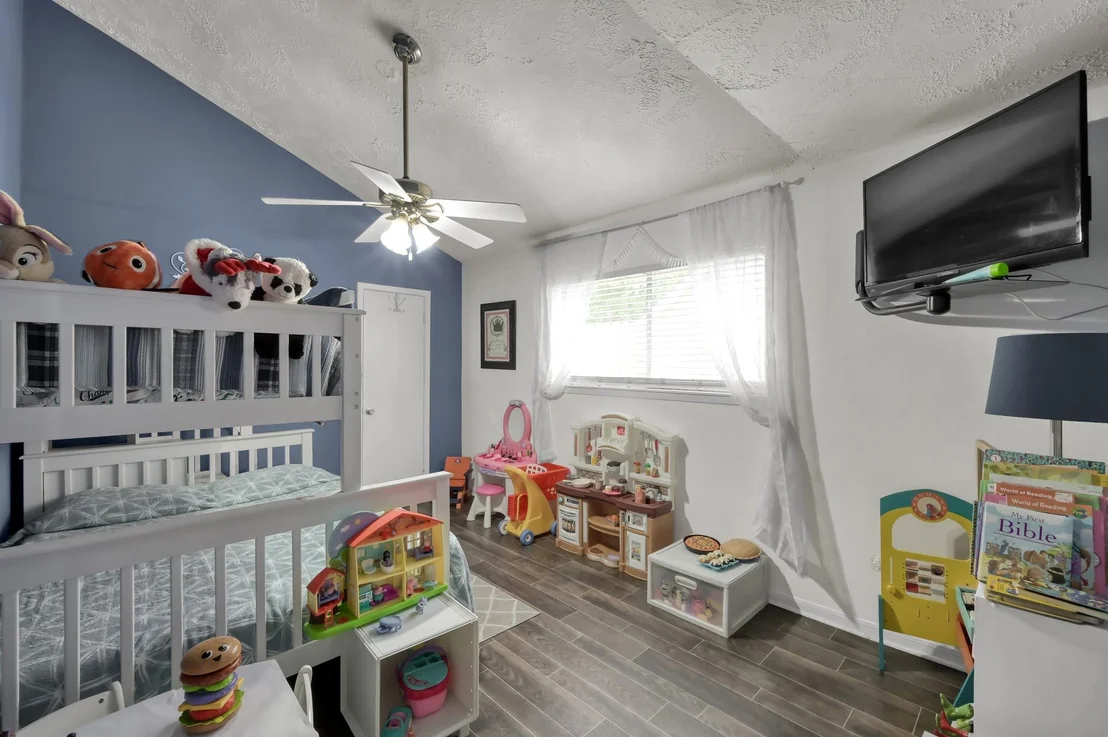 Photo of 22714 Canyon Lake Drive