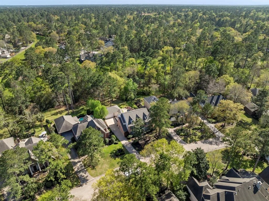 Photo of 38 E Shadowpoint Circle