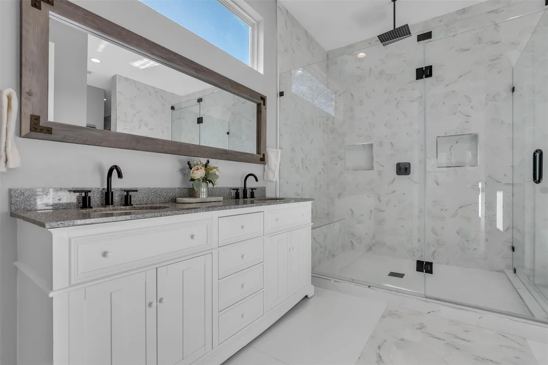 Photo of 225 Blue Hill Drive