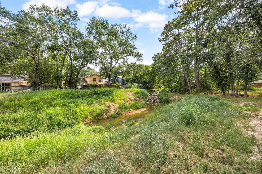 Photo of 19811 Sagging Oaks Drive