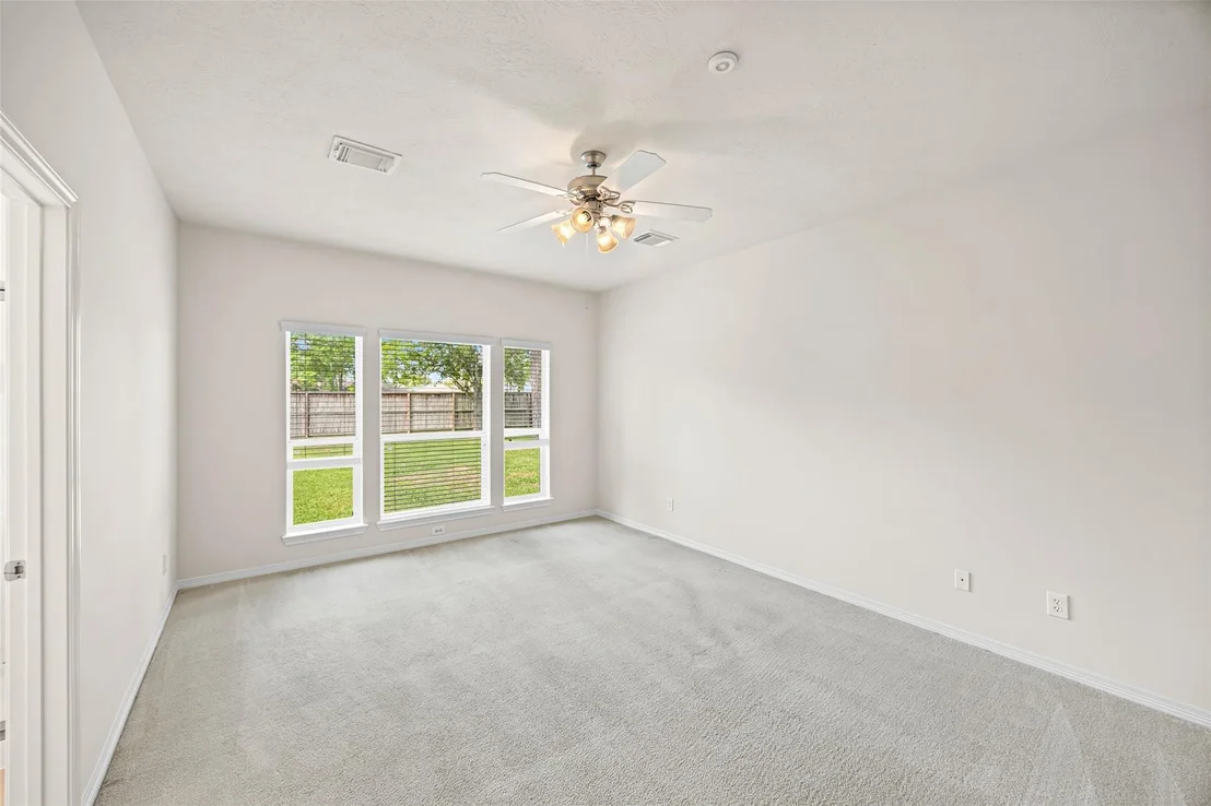 Photo of 6407 Holden Mills Drive