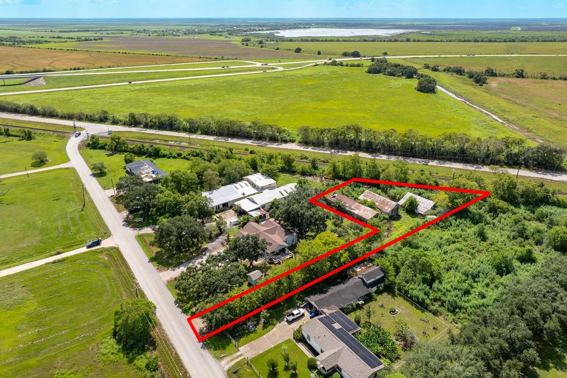 Photo of 514 County Road 443