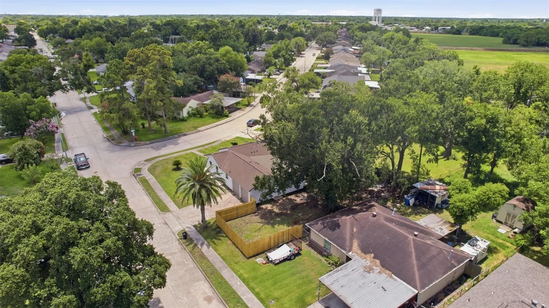 Photo of 102 Tilden Drive
