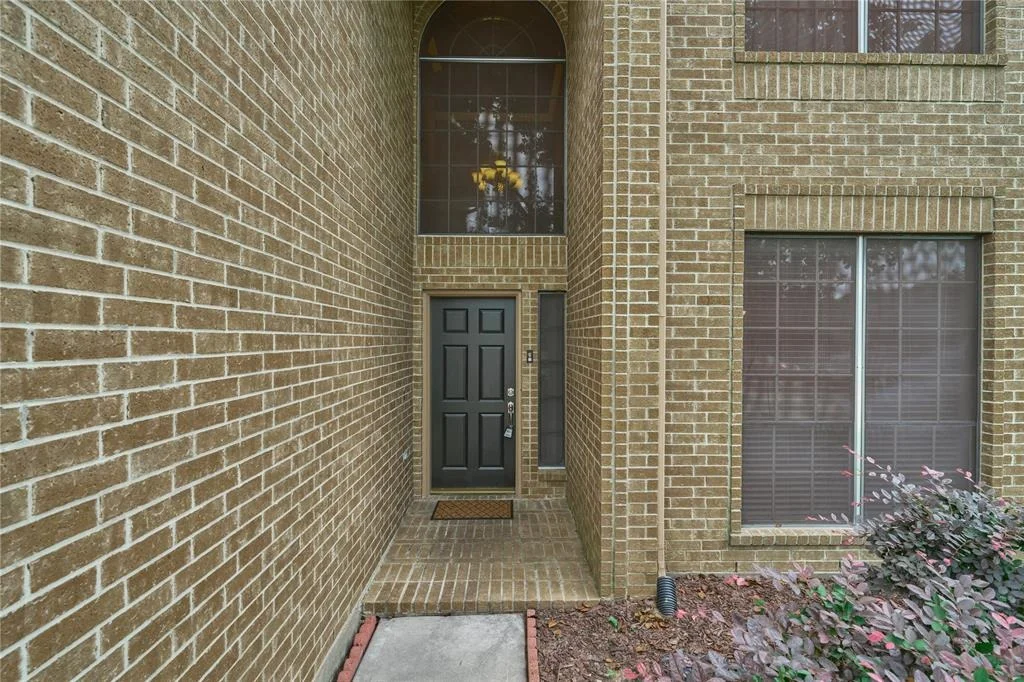 Photo of 6706 Cleft Stone Drive