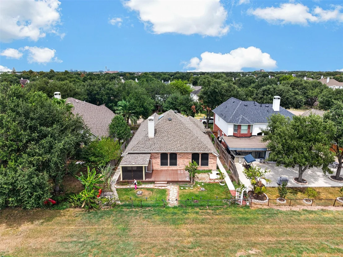 Photo of 3926 Shadow Cove Drive