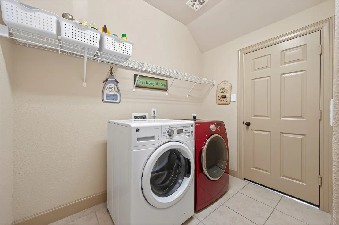 Photo of 46 Tallgrass Way