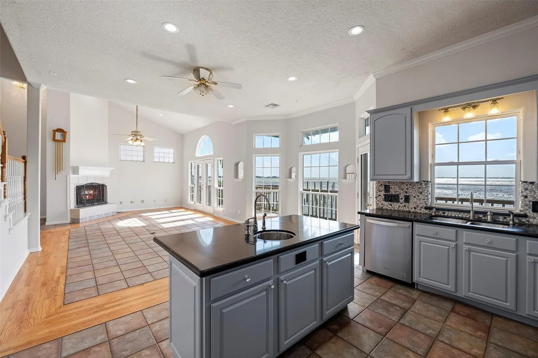 Photo of 1315 Edwards Drive