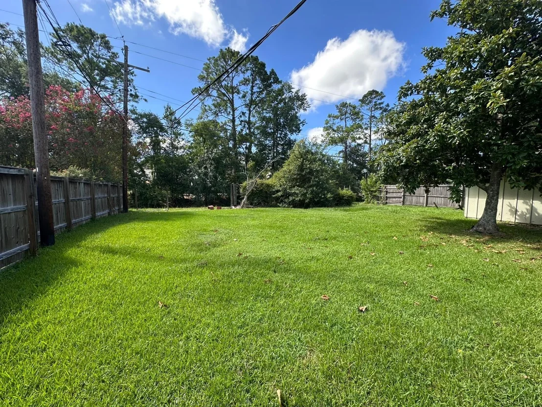 Photo of 6285 Daisy Drive