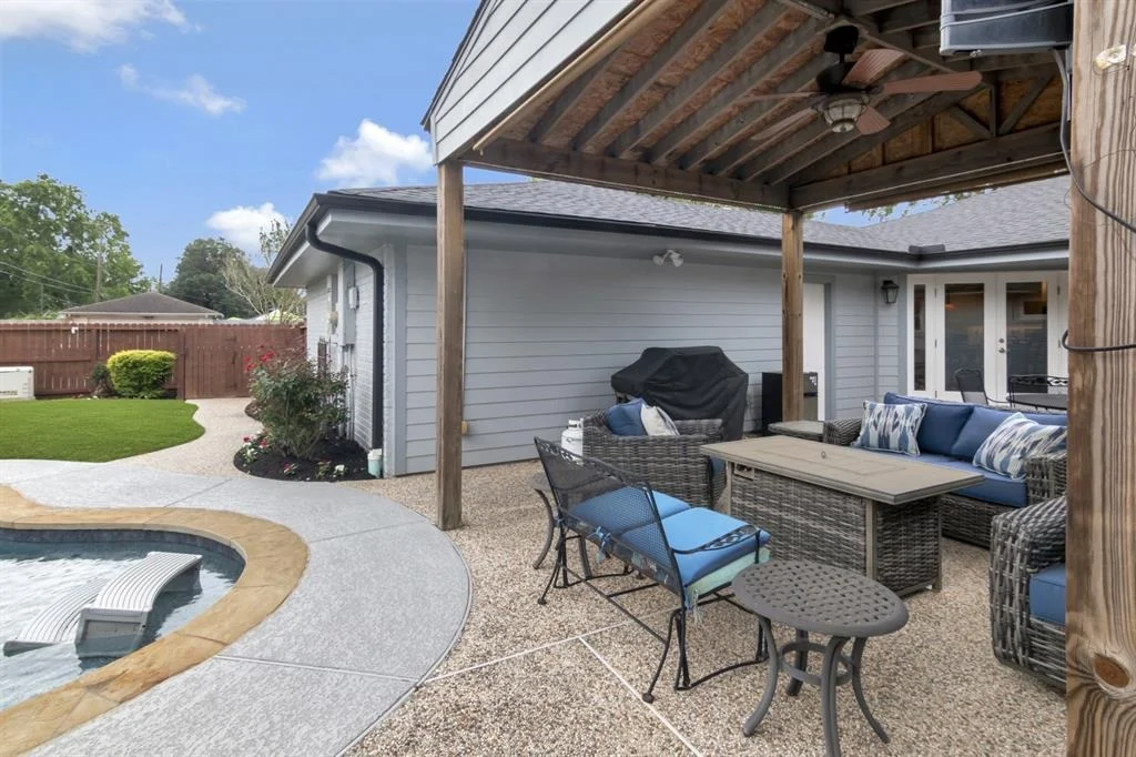 Photo of 11015 Atwell Drive